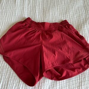 Lululemon Hotty Hot Low-Rise Lined Short 4", Size 4, red/orange